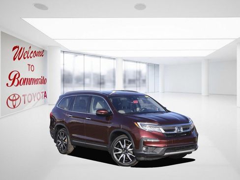 Used 2022 Honda Pilot Touring image 2