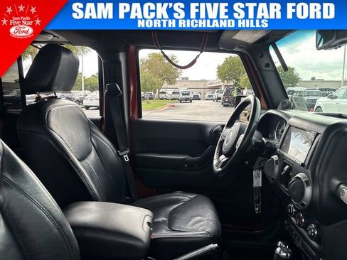 Used 2014 Jeep Wrangler Unlimited Sport w/ Quick Order Package 24S AWD/4WD image 18