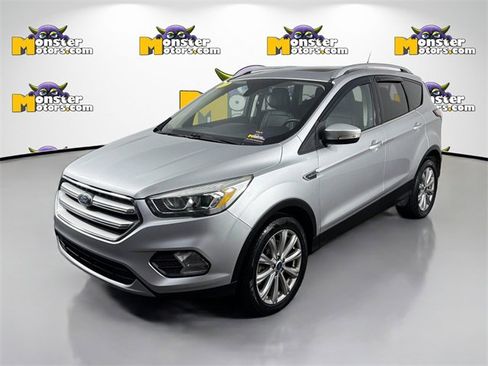 Used 2017 Ford Escape Titanium image 1