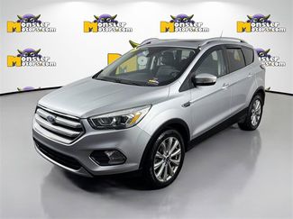 Used 2017 Ford Escape Titanium video 1