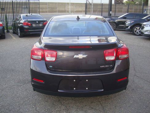 Used 2015 Chevrolet Malibu LT FWD image 4