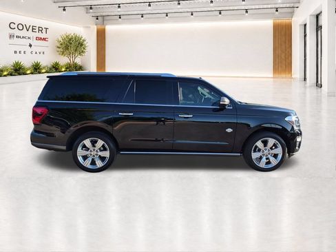 Used 2023 Ford Expedition Max King Ranch AWD/4WD image 14