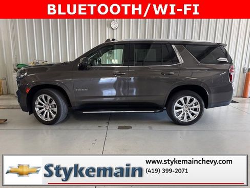 Used 2021 Chevrolet Tahoe LT w/ LT Signature Package image 3