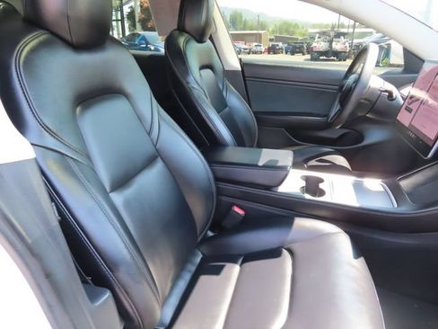 Used 2021 Tesla Model 3 Long Range AWD/4WD image 33
