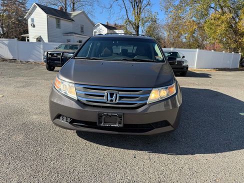 Used 2011 Honda Odyssey EX image 3