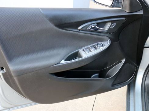 Used 2025 Chevrolet Malibu LT FWD image 15