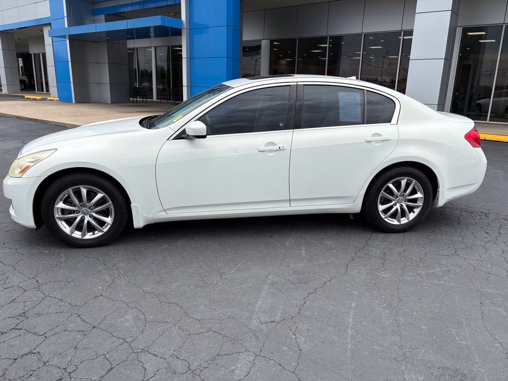 Used 2009 INFINITI G37 x Sedan w/ Premium Pkg AWD/4WD image 2