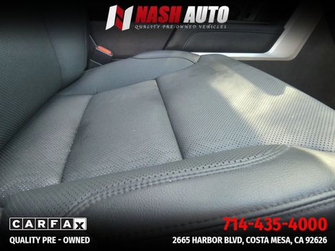 Used 2025 Toyota Tundra Limited AWD/4WD image 36