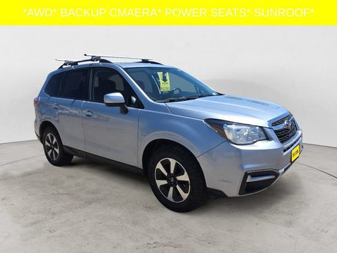 Used 2018 Subaru Forester 2.5i Premium AWD/4WD image 3