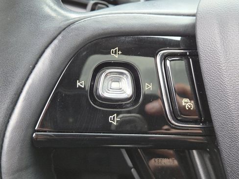 Used 2020 Lincoln Corsair Reserve w/ Equipment Group 201A AWD/4WD image 32