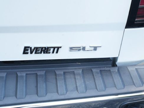 Used 2018 GMC Sierra 1500 SLT w/ SLT Premium Package AWD/4WD image 13