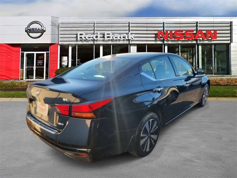 Used 2021 Nissan Altima 2.5 SL image 6