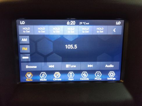 Used 2018 Jeep Compass Latitude w/ Popular Equipment Group AWD/4WD image 25
