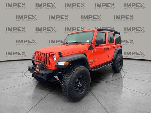Used 2018 Jeep Wrangler Unlimited Sport S AWD/4WD image 1
