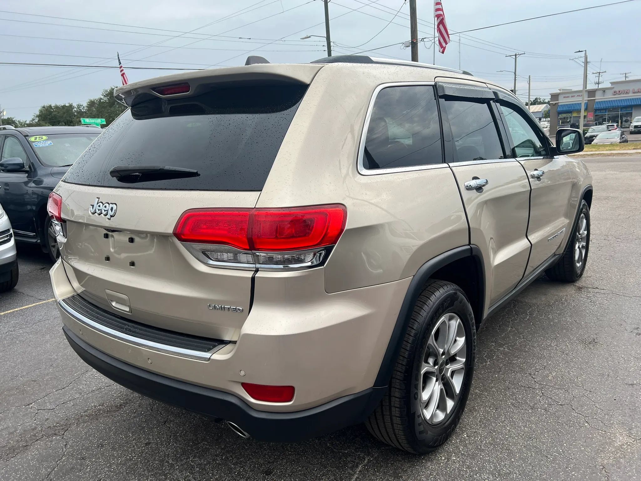 Used 2014 Jeep Grand Cherokee Limited RWD image 5
