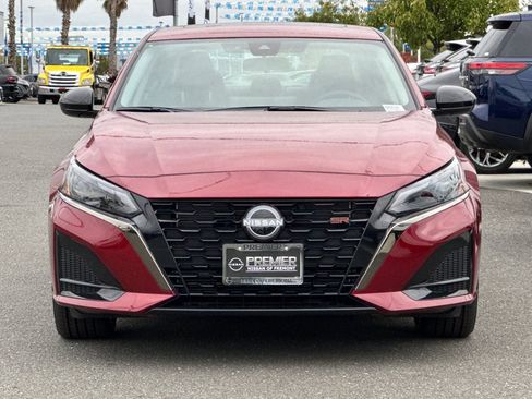 New 2025 Nissan Altima 2.5 SR w/ SR Premium Package image 6