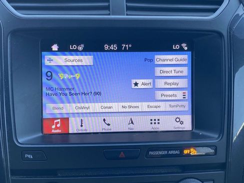 Used 2018 Ford Explorer XLT w/ Equipment Group 202A image 26