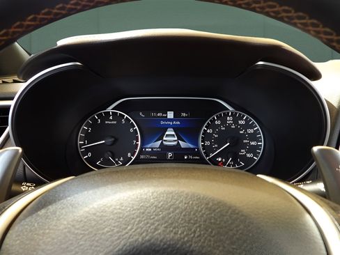 Used 2023 Nissan Maxima SR w/ Sport Mat Group image 19