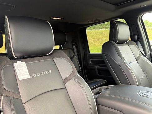 New 2026 RAM 2500 Laramie AWD/4WD image 29