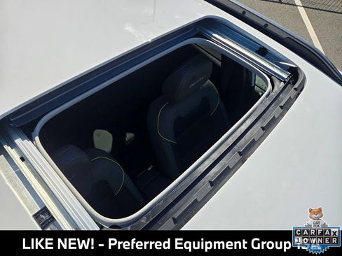 Used 2024 Chevrolet Trax ACTIV w/ Sunroof Package FWD image 11