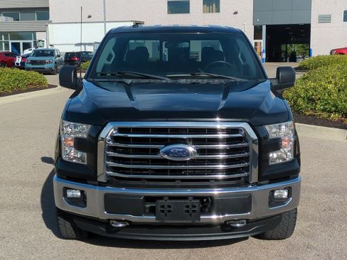 Used 2016 Ford F150 XLT w/ Equipment Group 302A Luxury image 3