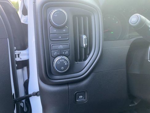 Used 2025 Chevrolet Silverado 2500 W/T w/ WT Convenience Package AWD/4WD image 24