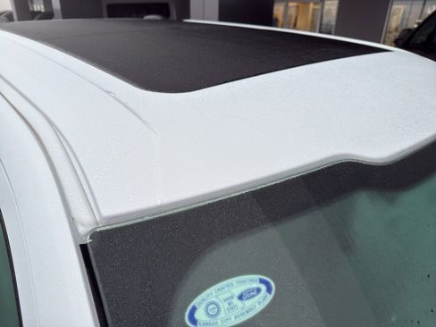 Certified 2025 Ford F150 Lariat image 9