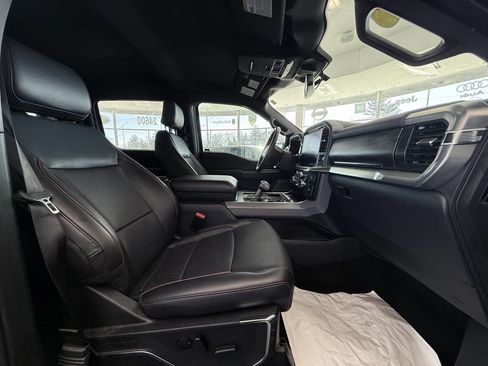 Used 2024 Ford F150 Lariat w/ FX4 Off-Road Package image 32