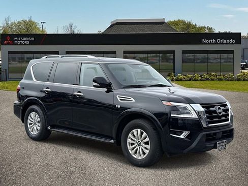 Used 2022 Nissan Armada SV image 1