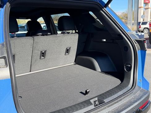 New 2026 Chevrolet Equinox RS image 8