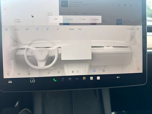 Used 2024 Tesla Model Y Long Range AWD/4WD image 15
