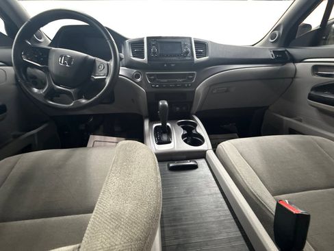 Used 2019 Honda Pilot LX image 28