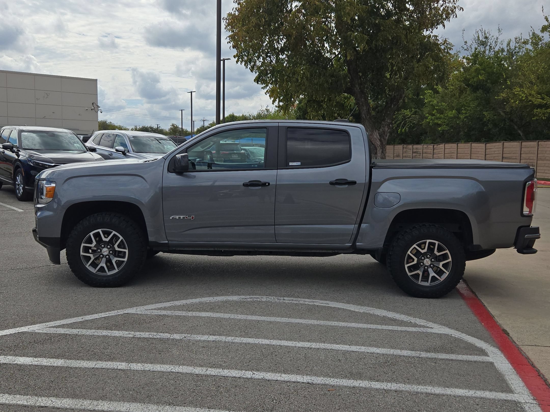 Used 2021 GMC Canyon AT4 w/ Driver Alert Package AWD/4WD image 6
