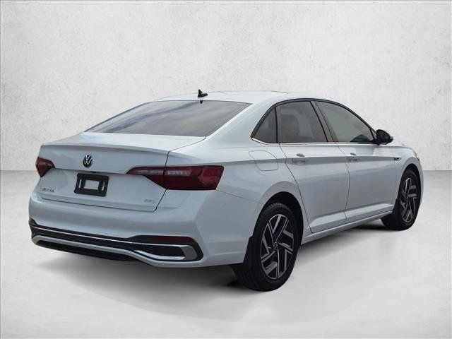 Used 2022 Volkswagen Jetta SEL FWD image 5