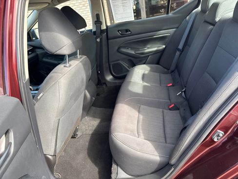 Used 2025 Nissan Altima 2.5 SV image 4