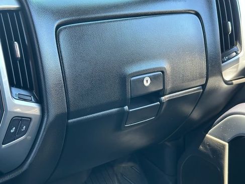 Used 2018 Chevrolet Silverado 1500 LT w/ All Star Edition AWD/4WD image 23