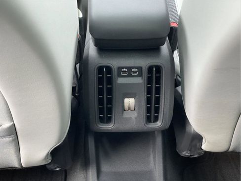 Used 2025 MINI Cooper Countryman S w/ Comfort Package Max image 17