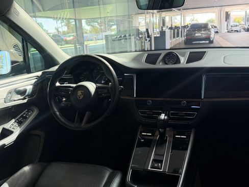Certified 2023 Porsche Macan GTS AWD/4WD image 12