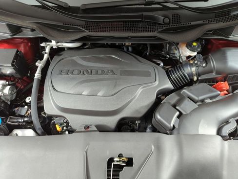 New 2026 Honda Odyssey Touring image 9
