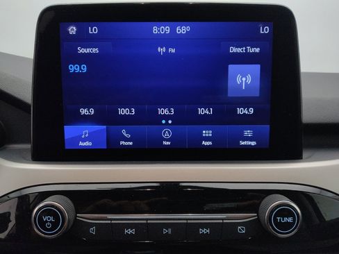 Used 2022 Ford Escape SE w/ SE Sport Appearance Package FWD image 25
