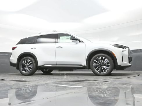 New 2026 INFINITI QX60 Luxe w/ Cargo Package AWD/4WD image 30