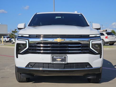 New 2026 Chevrolet Suburban LT w/ Comfort Package RWD image 6