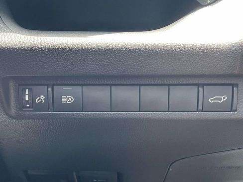Used 2025 Toyota RAV4 XLE w/ Convenience Package FWD image 23