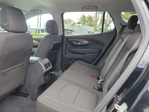 Used 2020 GMC Terrain SLE image 12