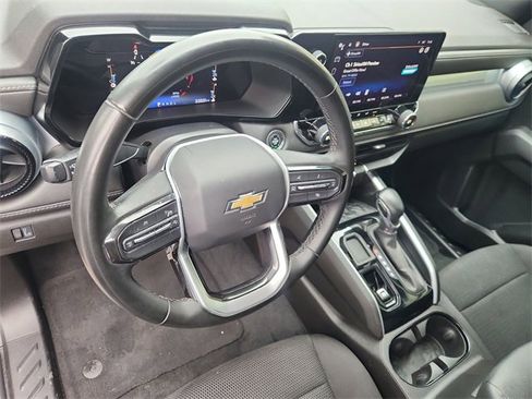 Used 2023 Chevrolet Colorado LT w/ LT Convenience Package image 10