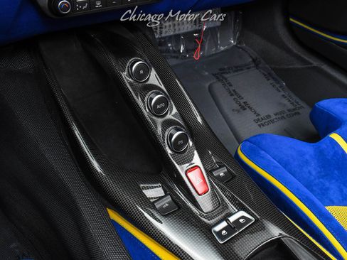 Used 2023 Ferrari 812 GTS image 21