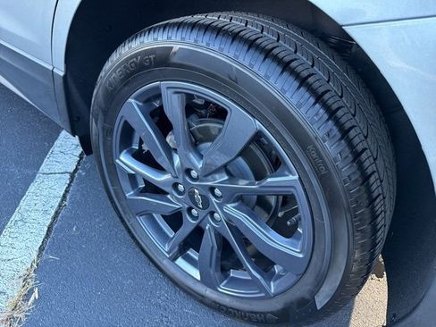 Used 2024 Chevrolet Equinox RS image 30