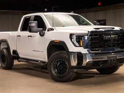 Used 2024 GMC Sierra 2500 Pro w/ 1SA Pro Safety Plus Package