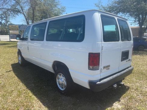 Used 2014 Ford E-350 and Econoline 350 XL w/ Power Windows & Locks Group RWD image 7