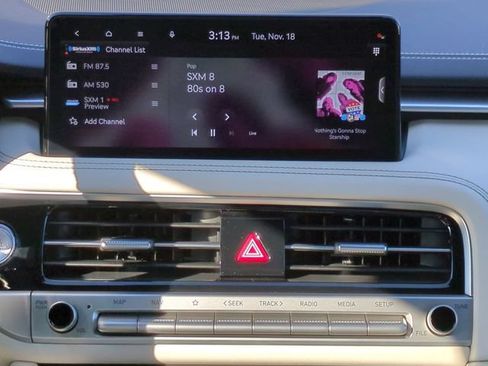 Certified 2026 Genesis G70 2.5T RWD image 17